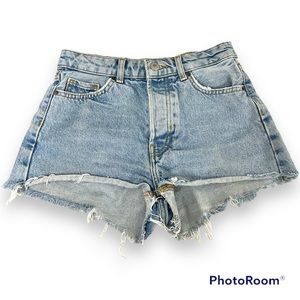 Berska Blue Jean Shorts Vintage Collection High Rise Cut Off Light Wash Size 2